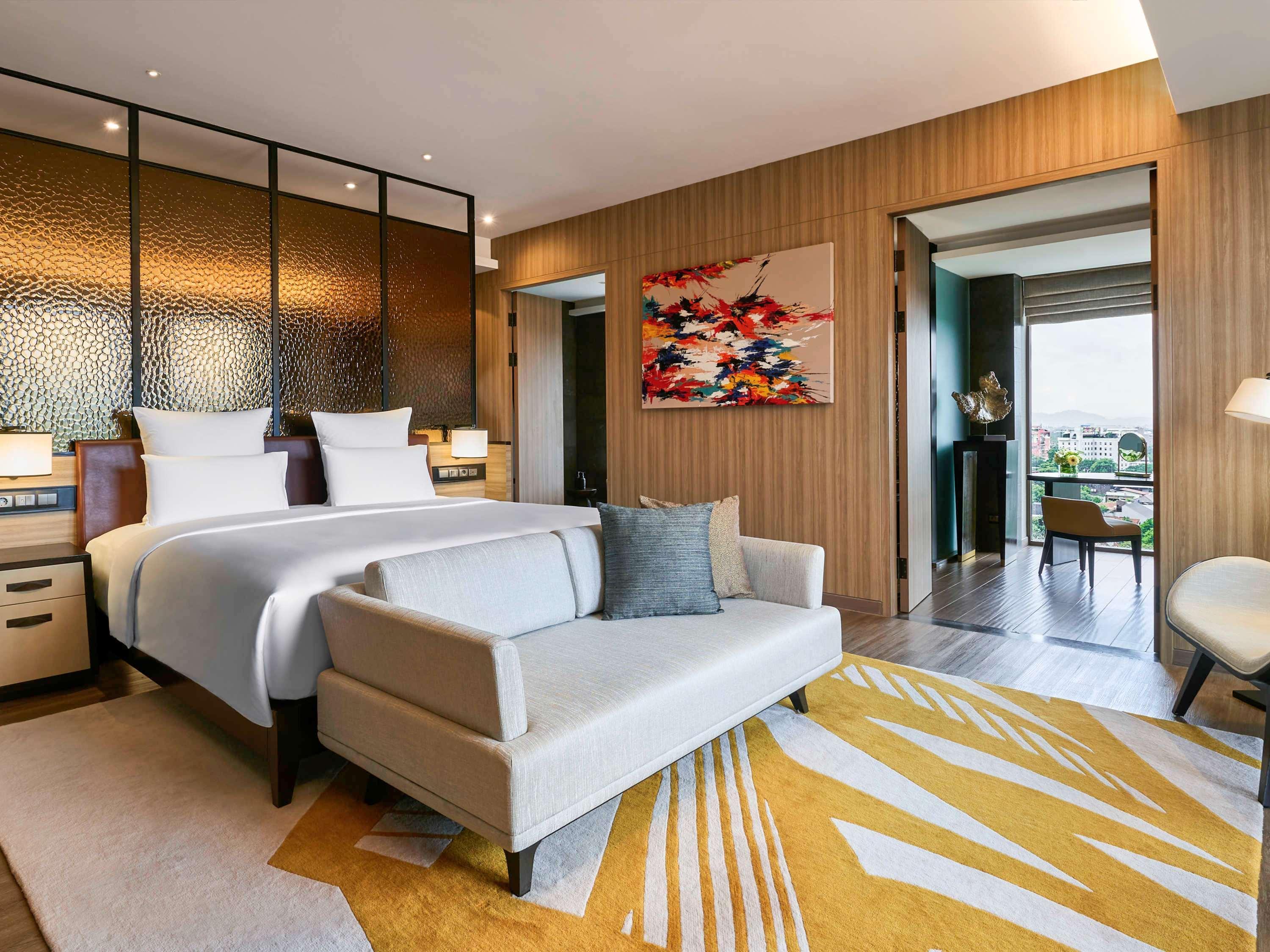 Pullman Bandung Grand Central Екстериор снимка