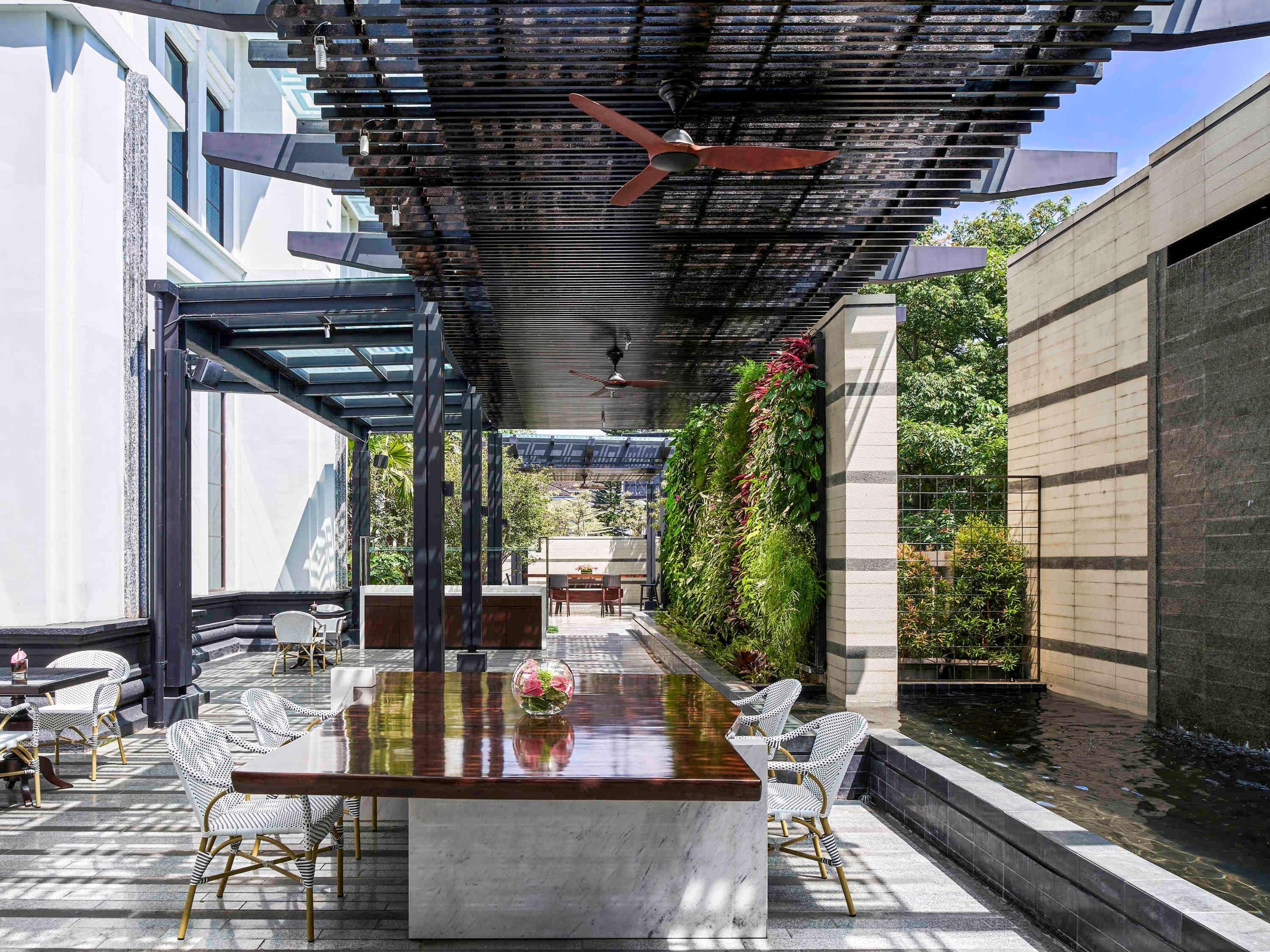Pullman Bandung Grand Central Екстериор снимка