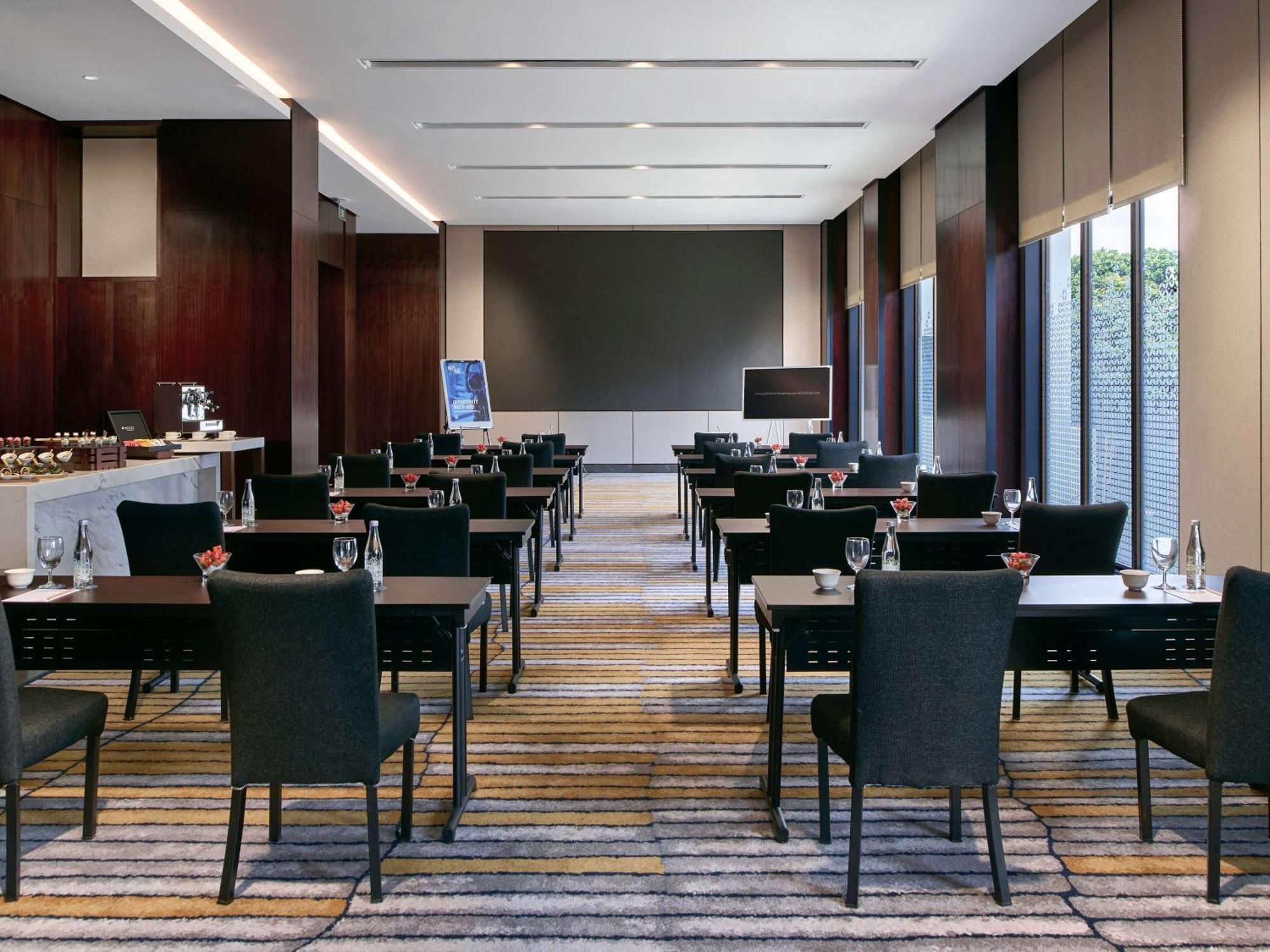 Pullman Bandung Grand Central Екстериор снимка